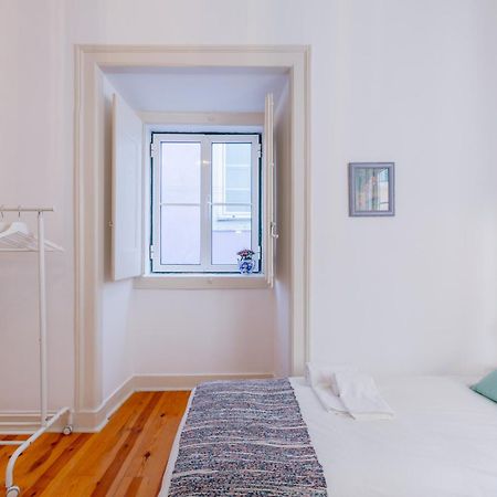 Spacious, Bright And Sunny Apartment, By Timecooler Lisboa Exteriör bild