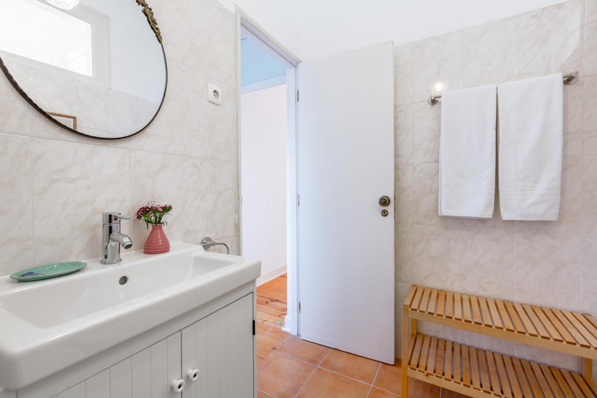 Spacious, Bright And Sunny Apartment, By Timecooler Lisboa Exteriör bild