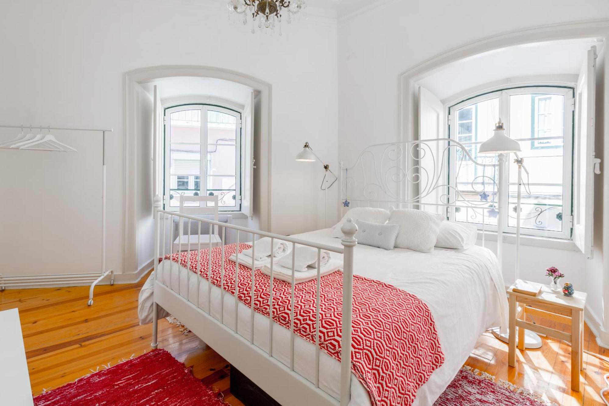 Spacious, Bright And Sunny Apartment, By Timecooler Lisboa Exteriör bild