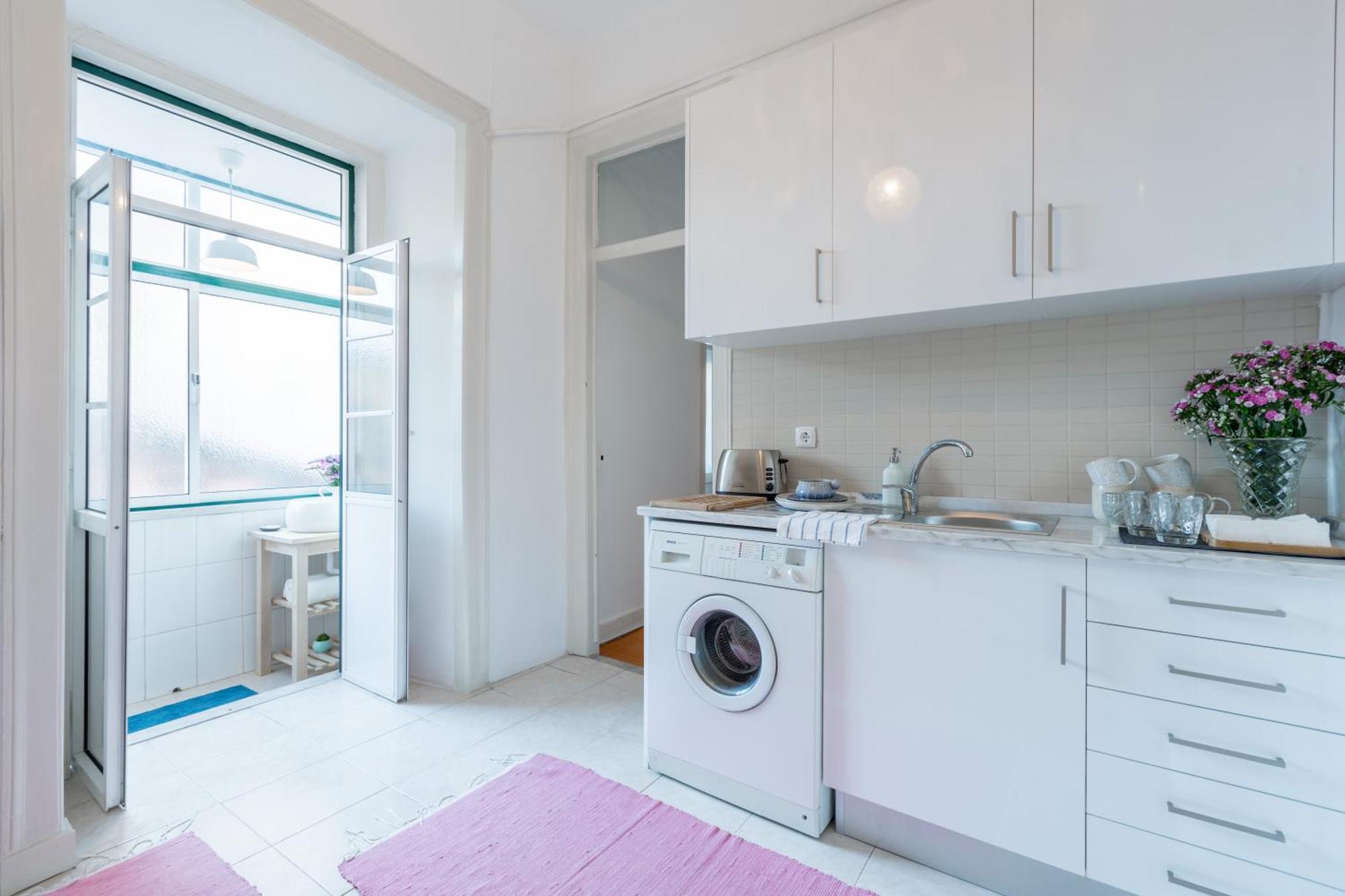 Spacious, Bright And Sunny Apartment, By Timecooler Lisboa Exteriör bild