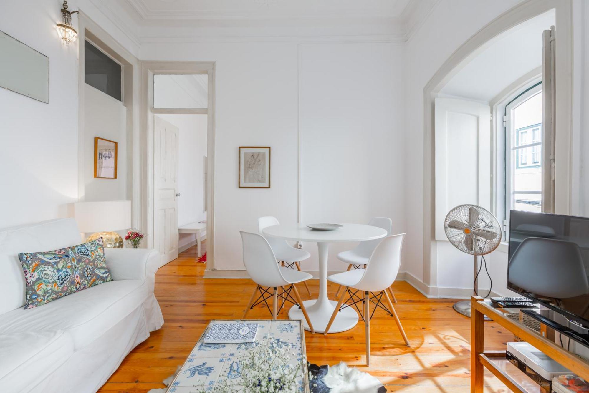 Spacious, Bright And Sunny Apartment, By Timecooler Lisboa Exteriör bild