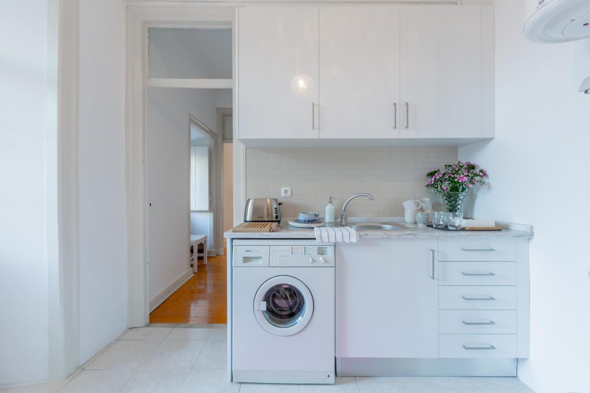 Spacious, Bright And Sunny Apartment, By Timecooler Lisboa Exteriör bild